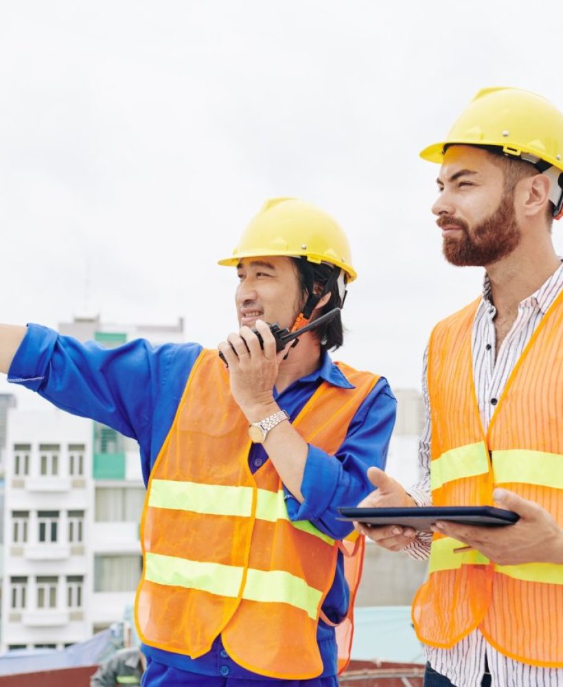 workers-at-construction-site-1.jpg